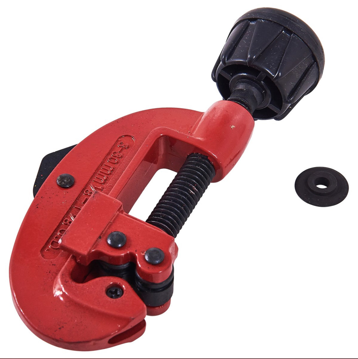 Large tube cutter with spare wheel
